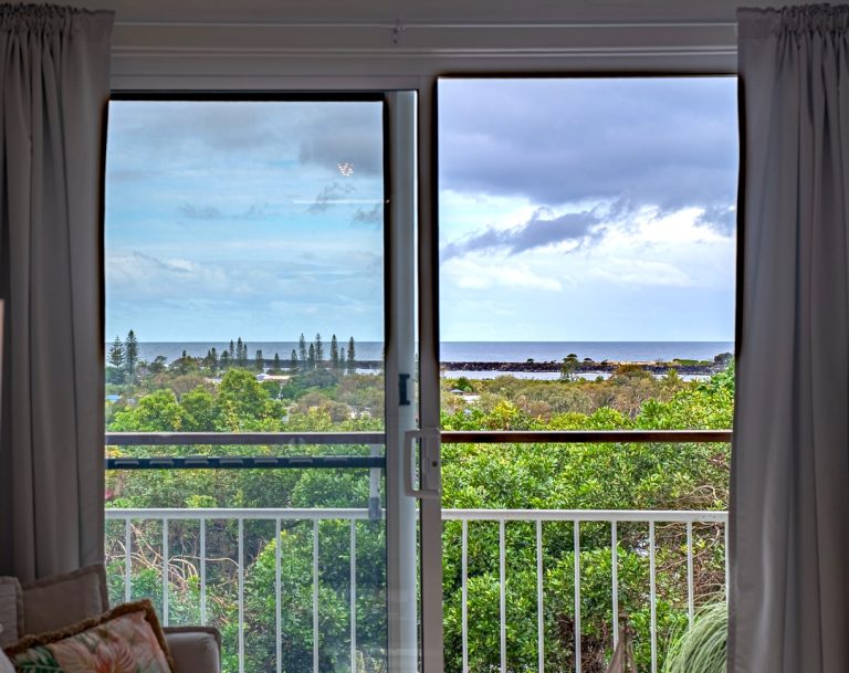 AA_BalconyView1