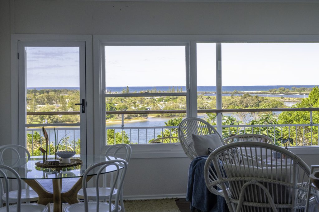 Holiday rental ballina - Living View
